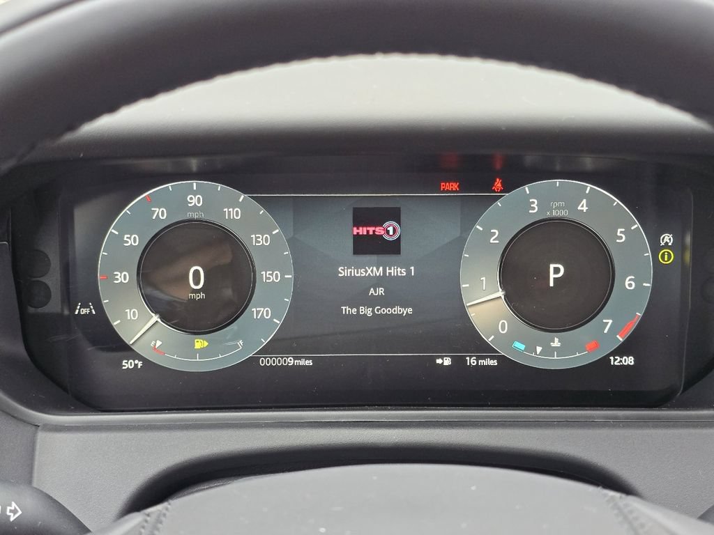 New 2026 Land Rover Range Rover Velar Dynamic SE AWD/4WD image 30