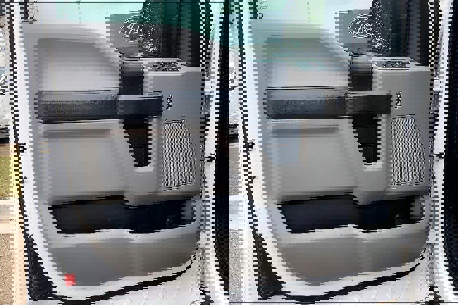 Used 2015 Ford F150 XL w/ XL Power Equipment Group AWD/4WD image 22