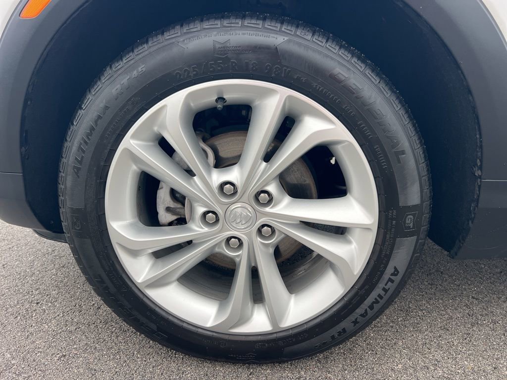 Used 2022 Buick Encore GX Preferred w/ Cold Weather Comfort Package image 10