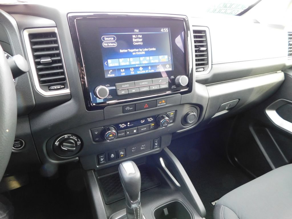 Used 2024 Nissan Frontier SV w/ Hardbody Edition AWD/4WD image 44