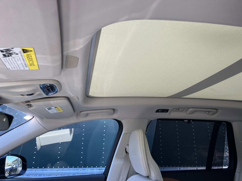 Used 2019 Volvo XC90 T6 Inscription w/ Protection Package Premier image 30