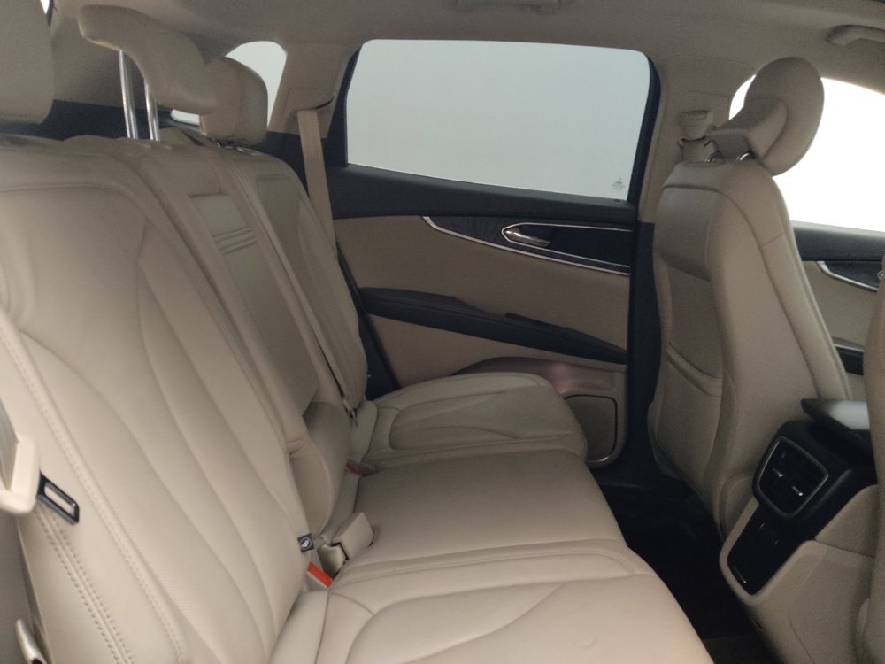 Used 2017 Lincoln MKX Reserve w/ Lincoln MKX Climate Package image 19