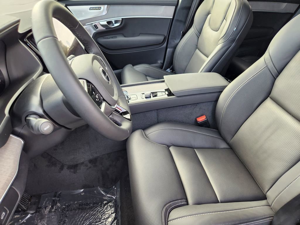 New 2026 Volvo XC90 B6 Ultra w/ Lounge Package image 7