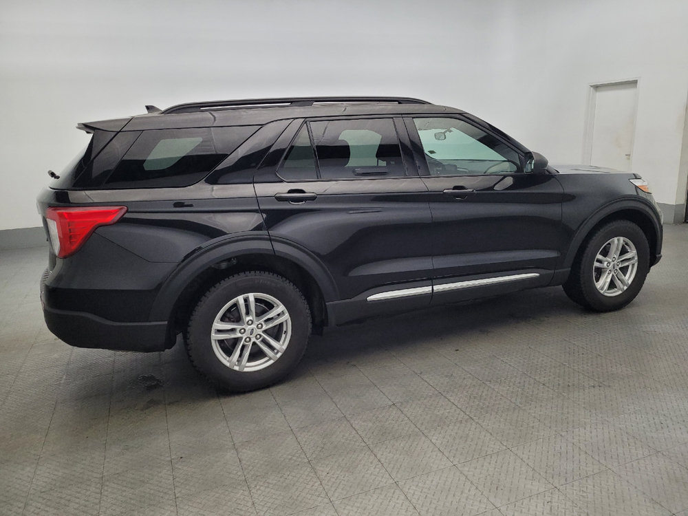 Used 2020 Ford Explorer XLT w/ Comfort Package AWD/4WD image 10