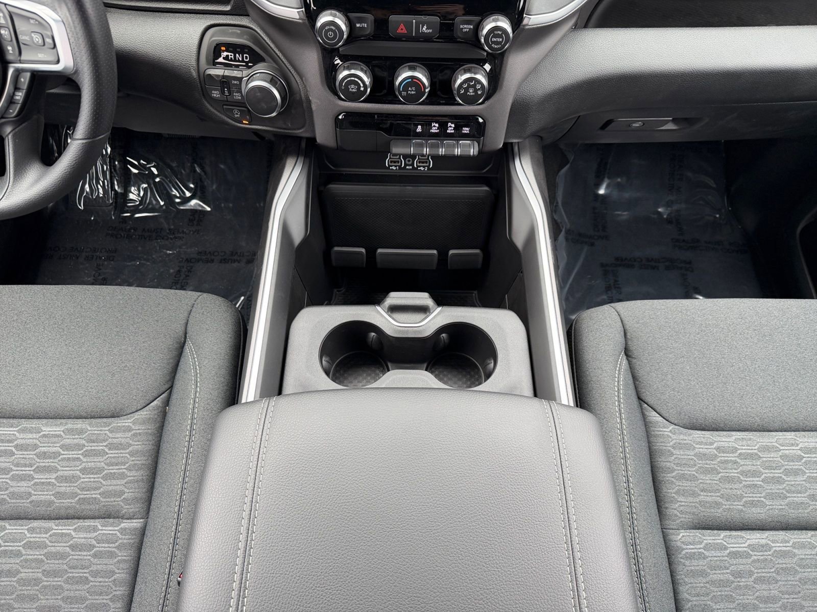 New 2026 RAM 1500 Express AWD/4WD image 11
