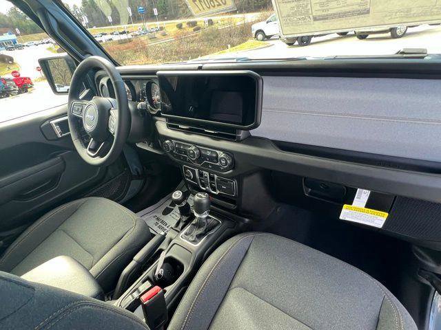 New 2026 Jeep Wrangler Sport S w/ Dual Top Group image 25