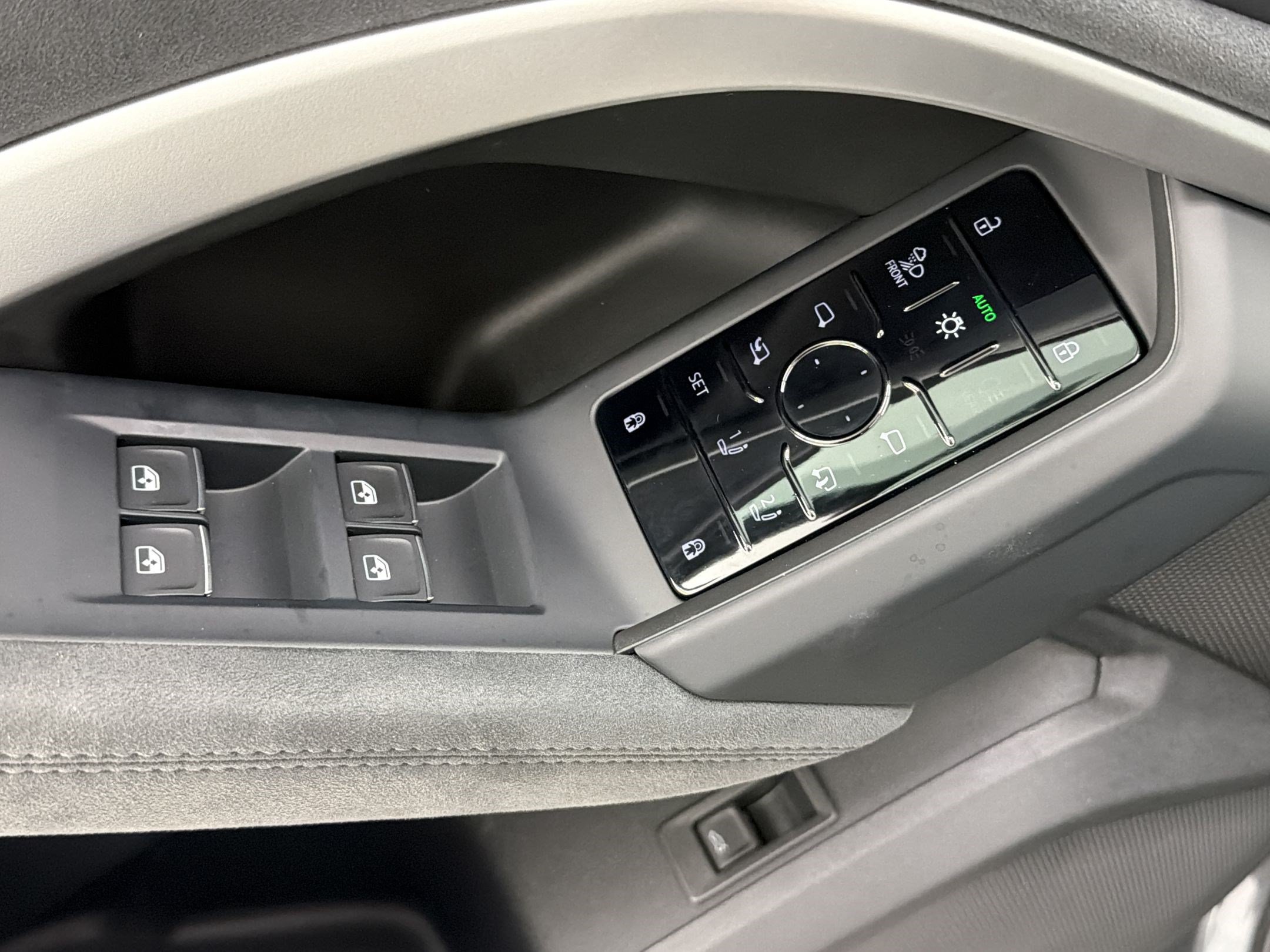 New 2026 Audi SQ5 Premium Plus AWD/4WD image 24