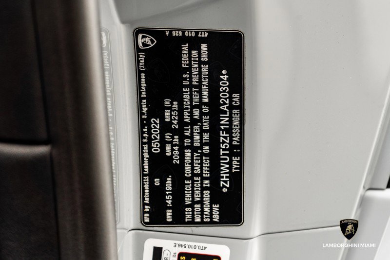 Used 2022 Lamborghini Huracan EVO image 56