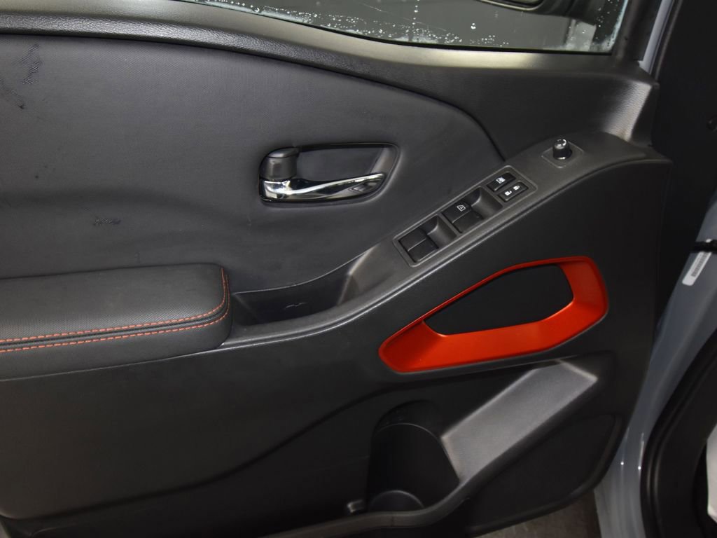 Used 2024 Nissan Frontier PRO-4X w/ Off-Road Protection Package image 14