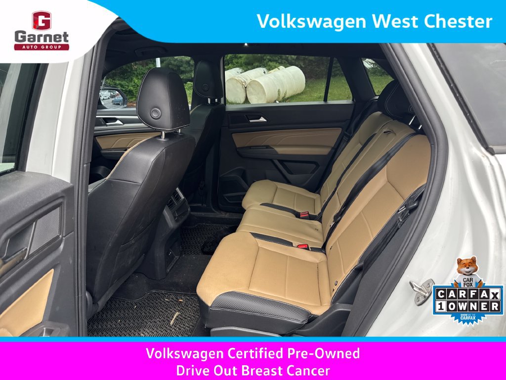 Certified 2023 Volkswagen Atlas Cross Sport SEL R-Line AWD/4WD image 15