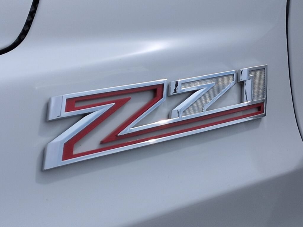 Used 2023 Chevrolet Suburban Z71 w/ Off-Road Capability Package AWD/4WD image 34