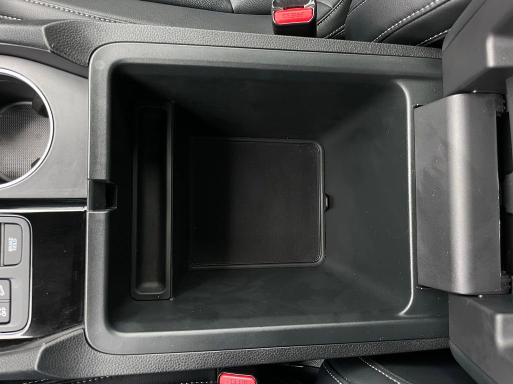 Certified 2023 Honda Pilot Touring image 21