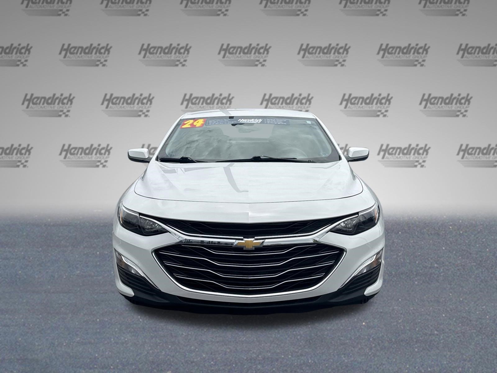 Used 2024 Chevrolet Malibu LS w/ Driver Confidence Package FWD image 9