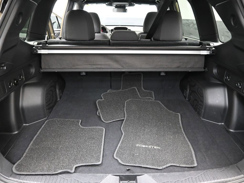 Certified 2025 Subaru Forester Premium image 20
