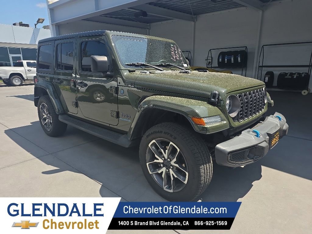 Used 2024 Jeep Wrangler Unlimited AWD/4WD image 9