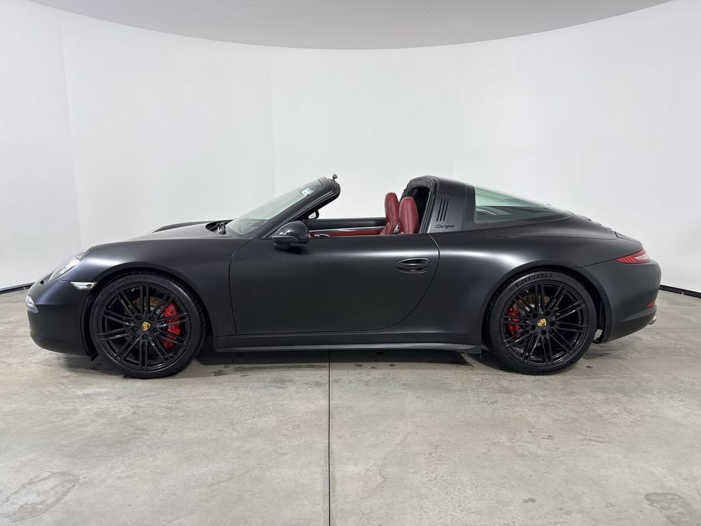 Certified 2016 Porsche 911 Targa 4S image 2