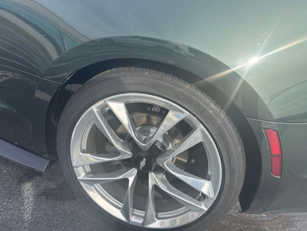 Used 2020 Chevrolet Camaro LT w/ RS Package RWD image 6