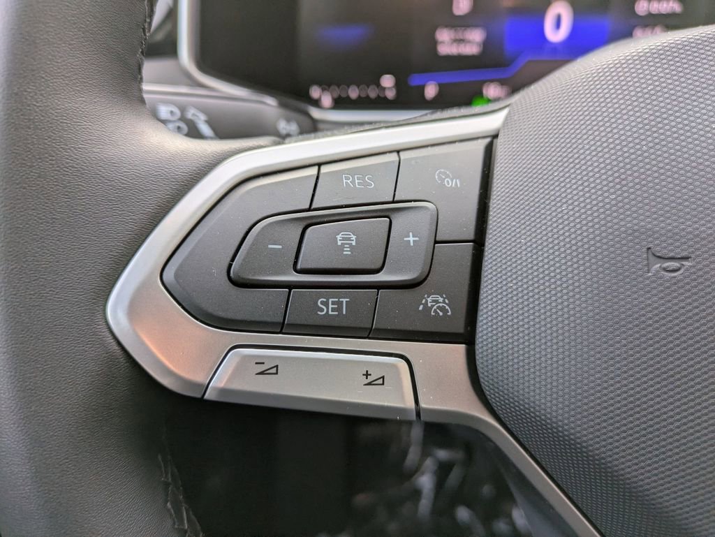 New 2026 Volkswagen Taos SE AWD/4WD image 18