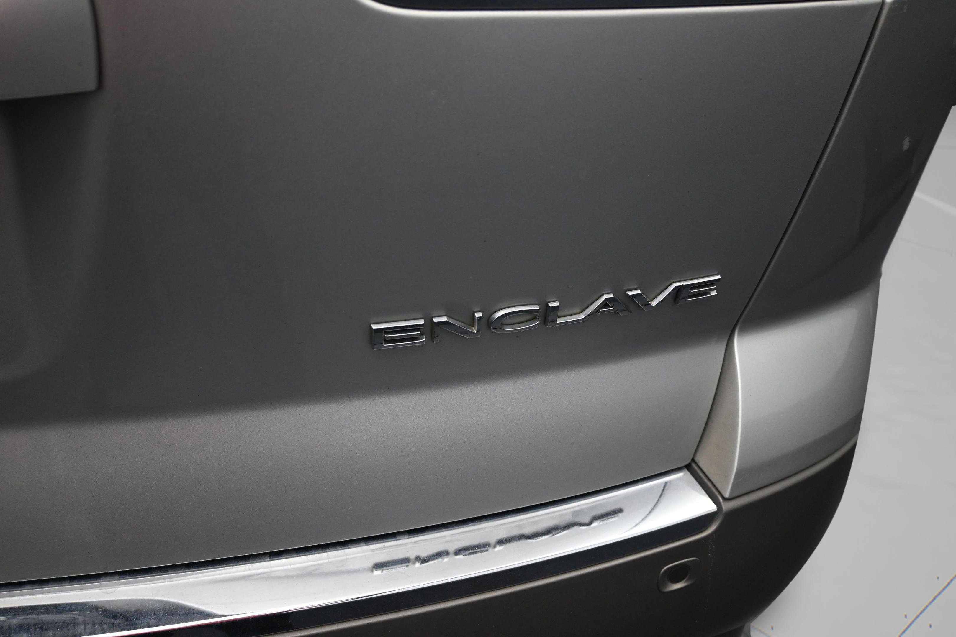 Used 2012 Buick Enclave Leather FWD image 42