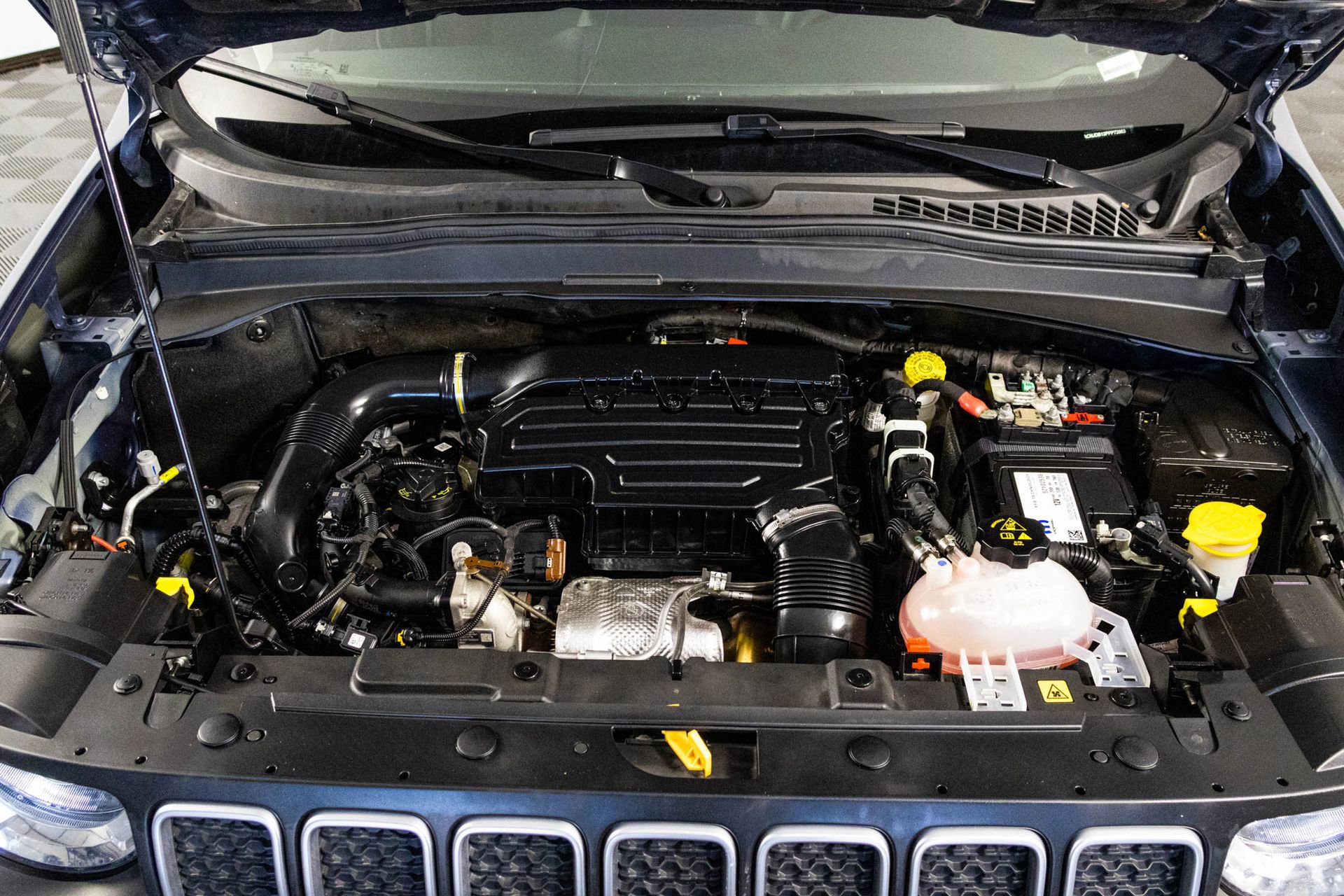 Used 2023 Jeep Renegade Latitude image 45