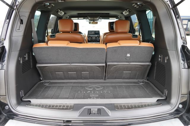 Used 2023 INFINITI QX80 Sensory w/ All-Season Package image 60