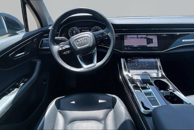 Used 2023 Audi Q7 2.0T Premium Plus w/ Premium Plus Package AWD/4WD image 5