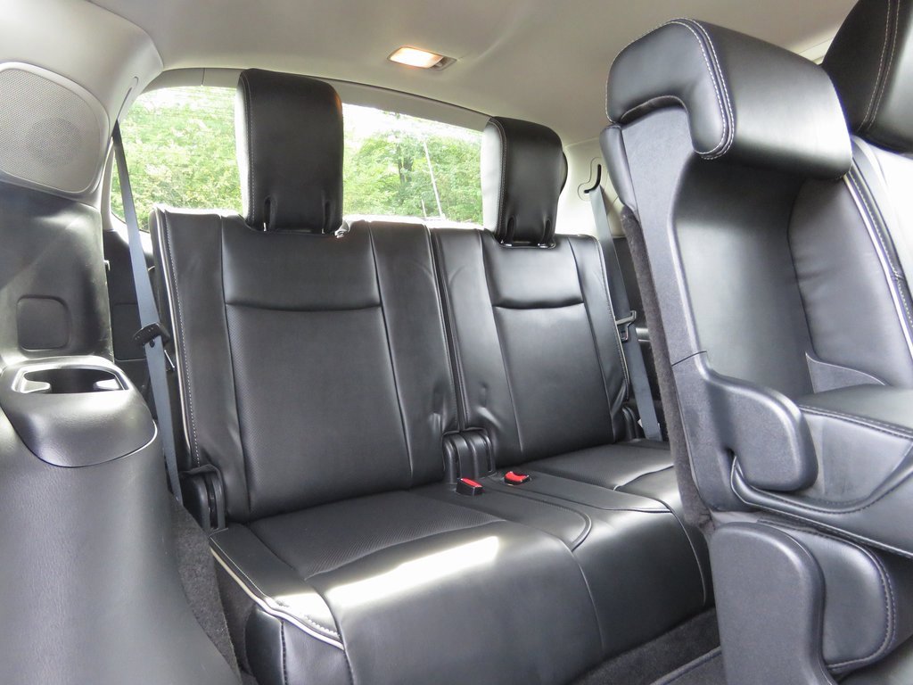 Used 2019 INFINITI QX60 Luxe w/ Essential Package image 18