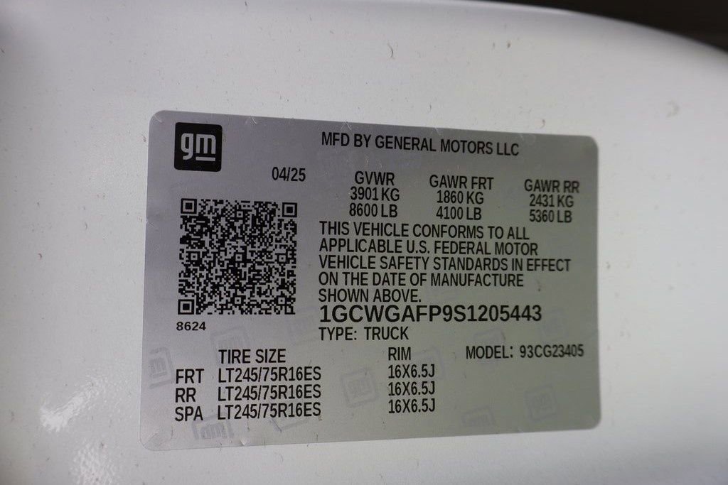 New 2025 Chevrolet Express 2500 w/ Driver Convenience Package image 24