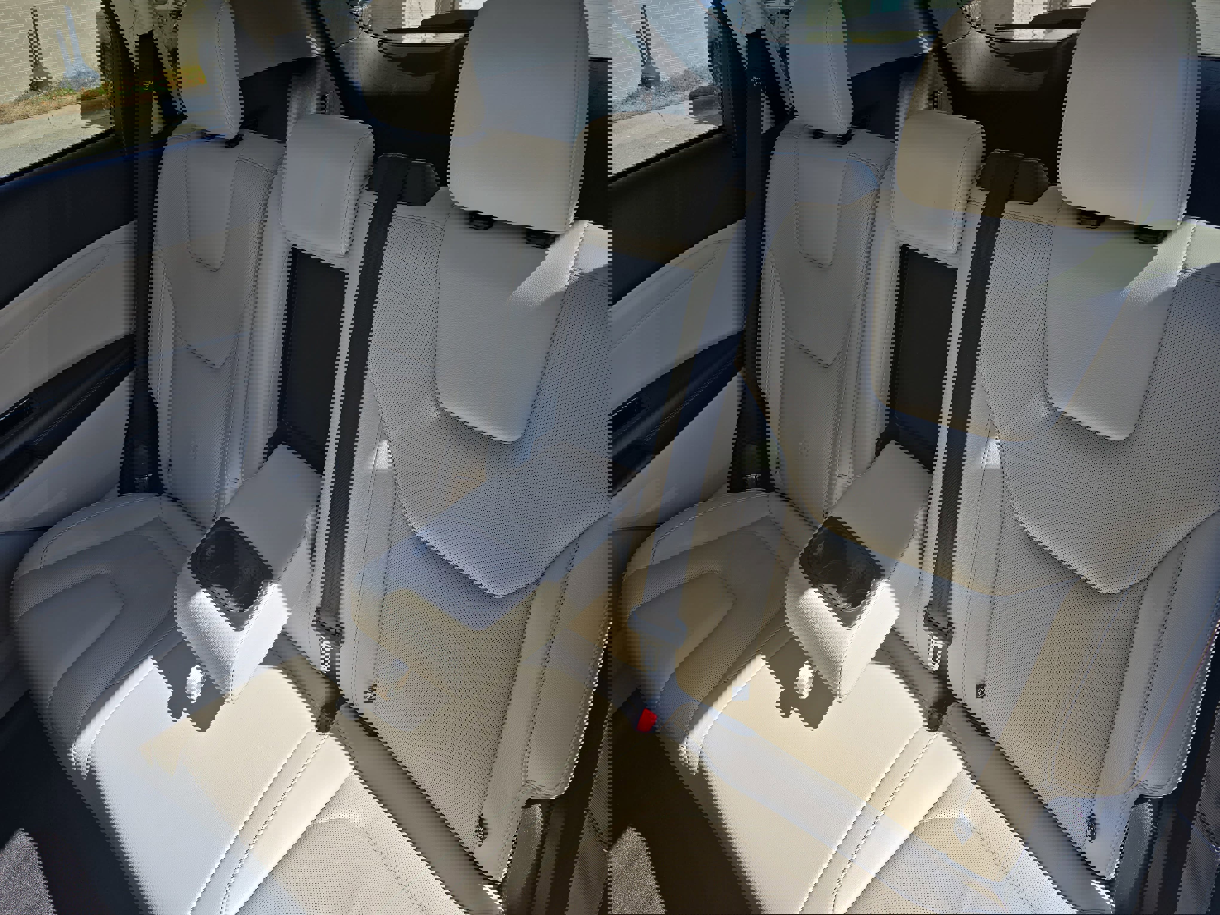 Used 2018 Ford Edge Titanium w/ Equipment Group 302A image 15