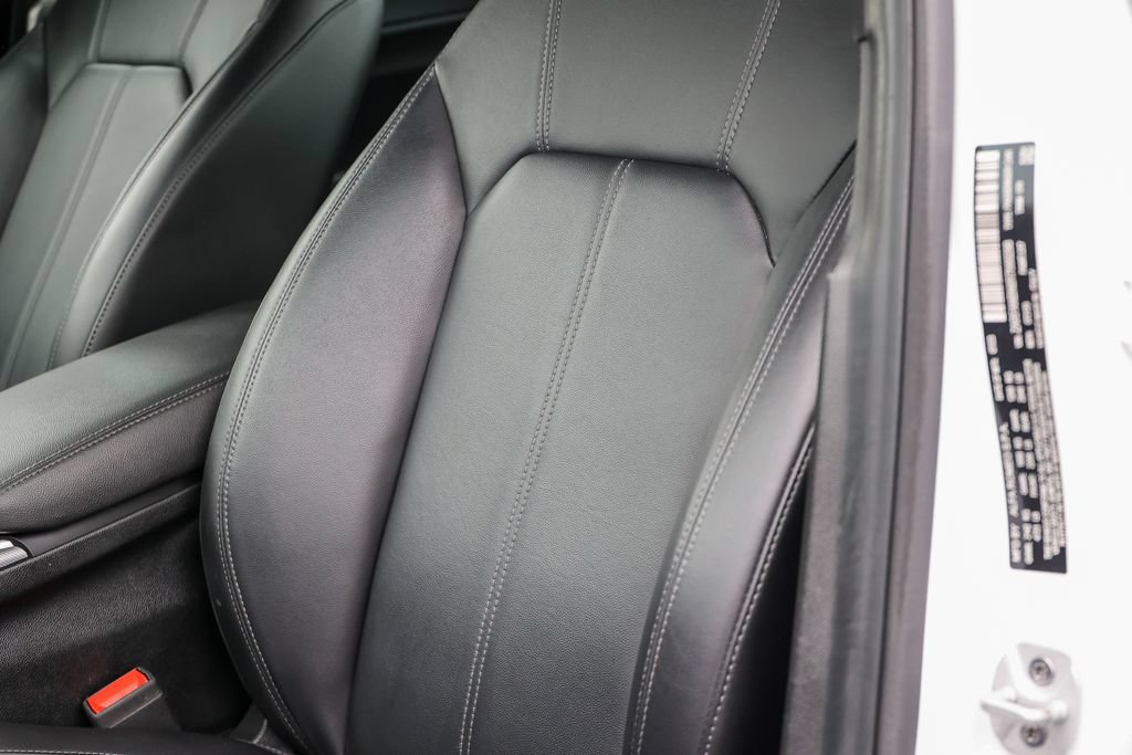 Used 2024 Alfa Romeo Giulia Ti AWD/4WD image 41