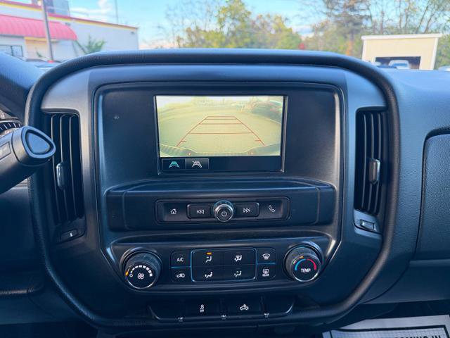 Used 2018 Chevrolet Silverado 1500 Custom w/ Custom Value Package image 20