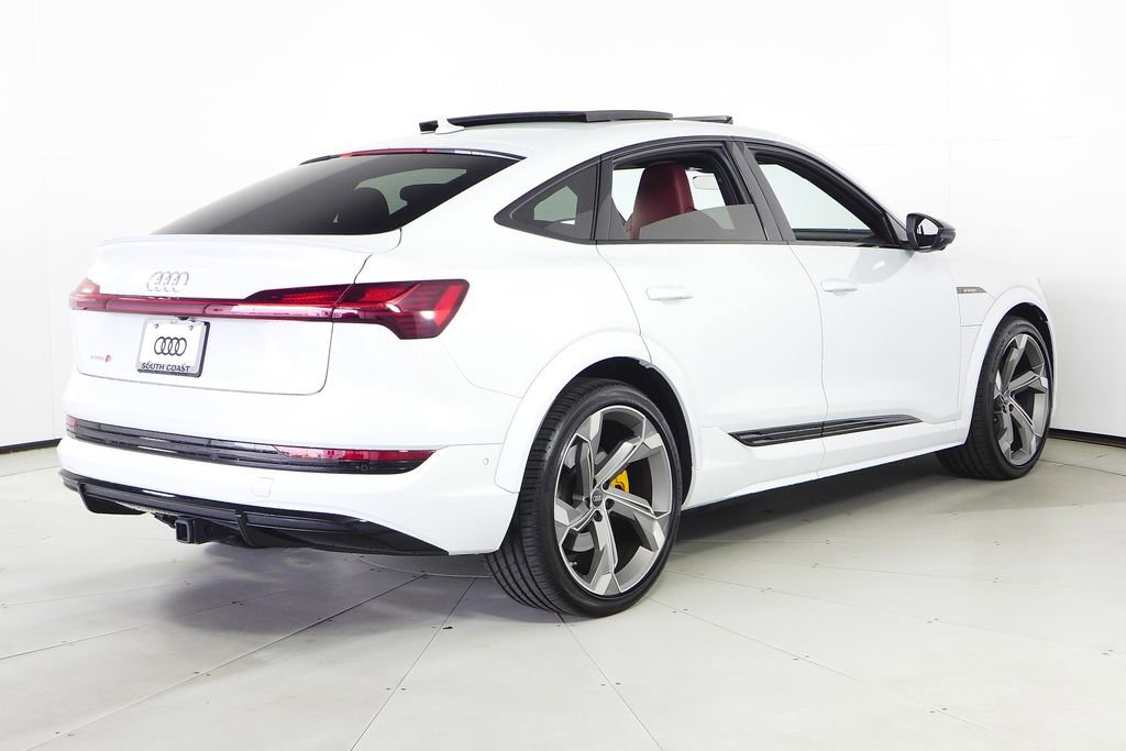 Used 2023 Audi e-tron S Premium Plus w/ Black Optic Package AWD/4WD image 7
