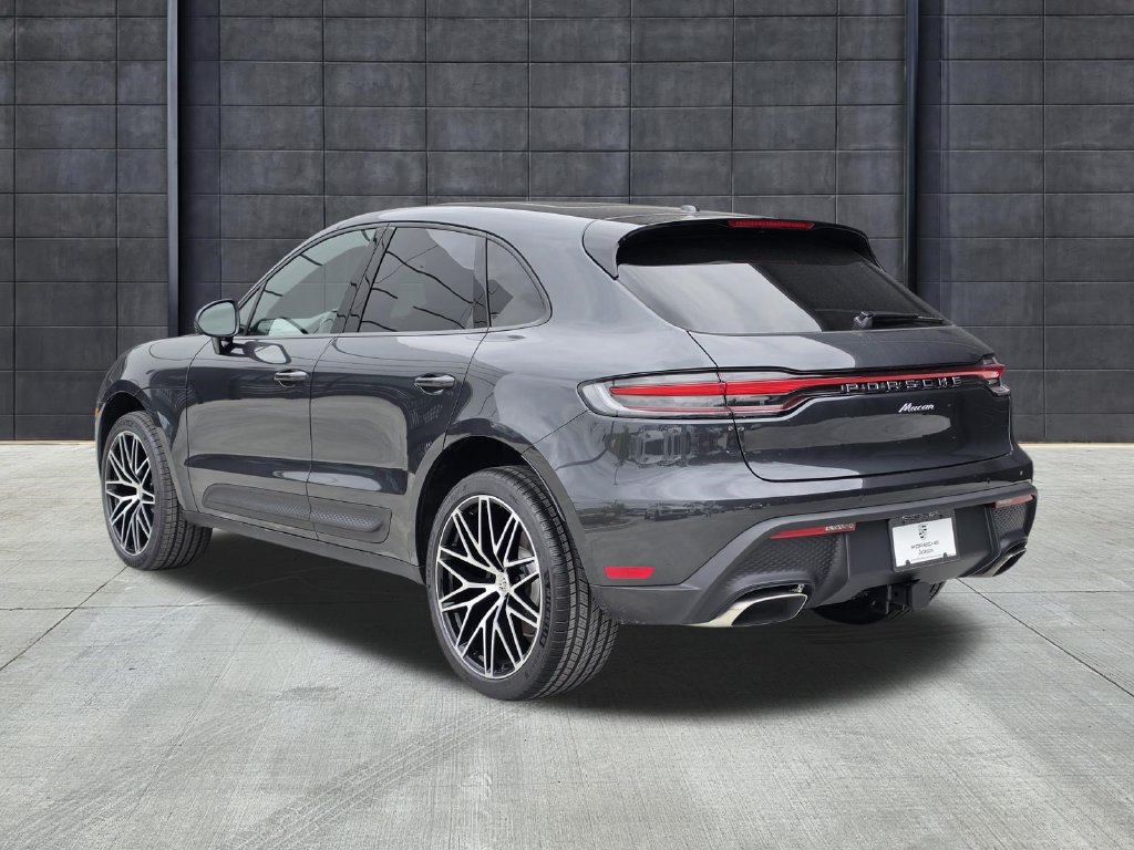New 2026 Porsche Macan AWD/4WD image 3