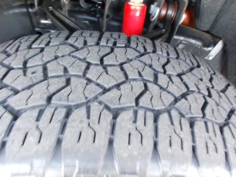 Used 2015 Chevrolet Silverado 2500 LT w/ LT Convenience Package image 19