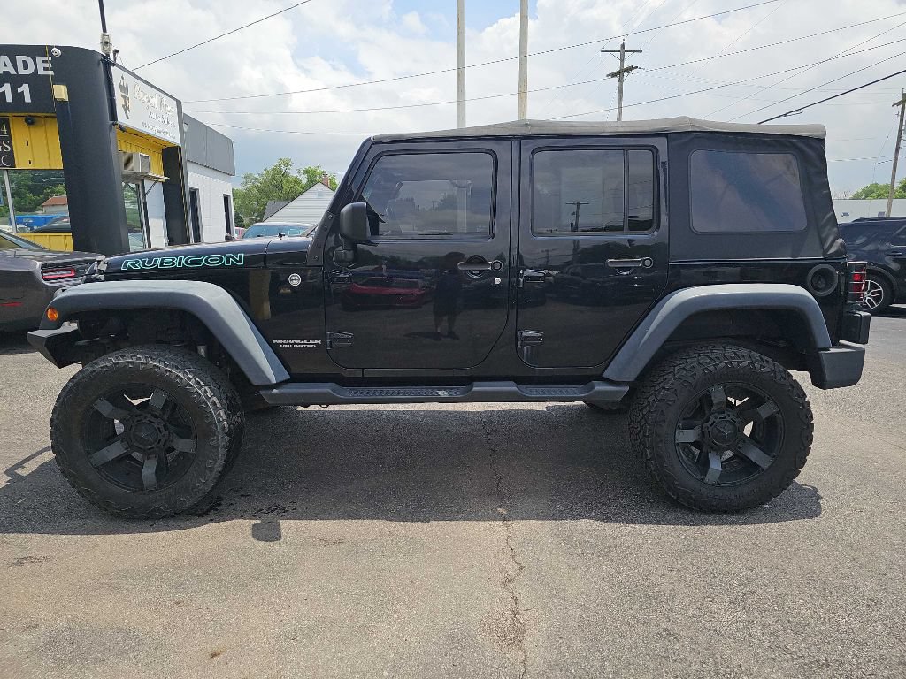 Used 2014 Jeep Wrangler Unlimited Rubicon w/ Connectivity Group AWD/4WD image 13