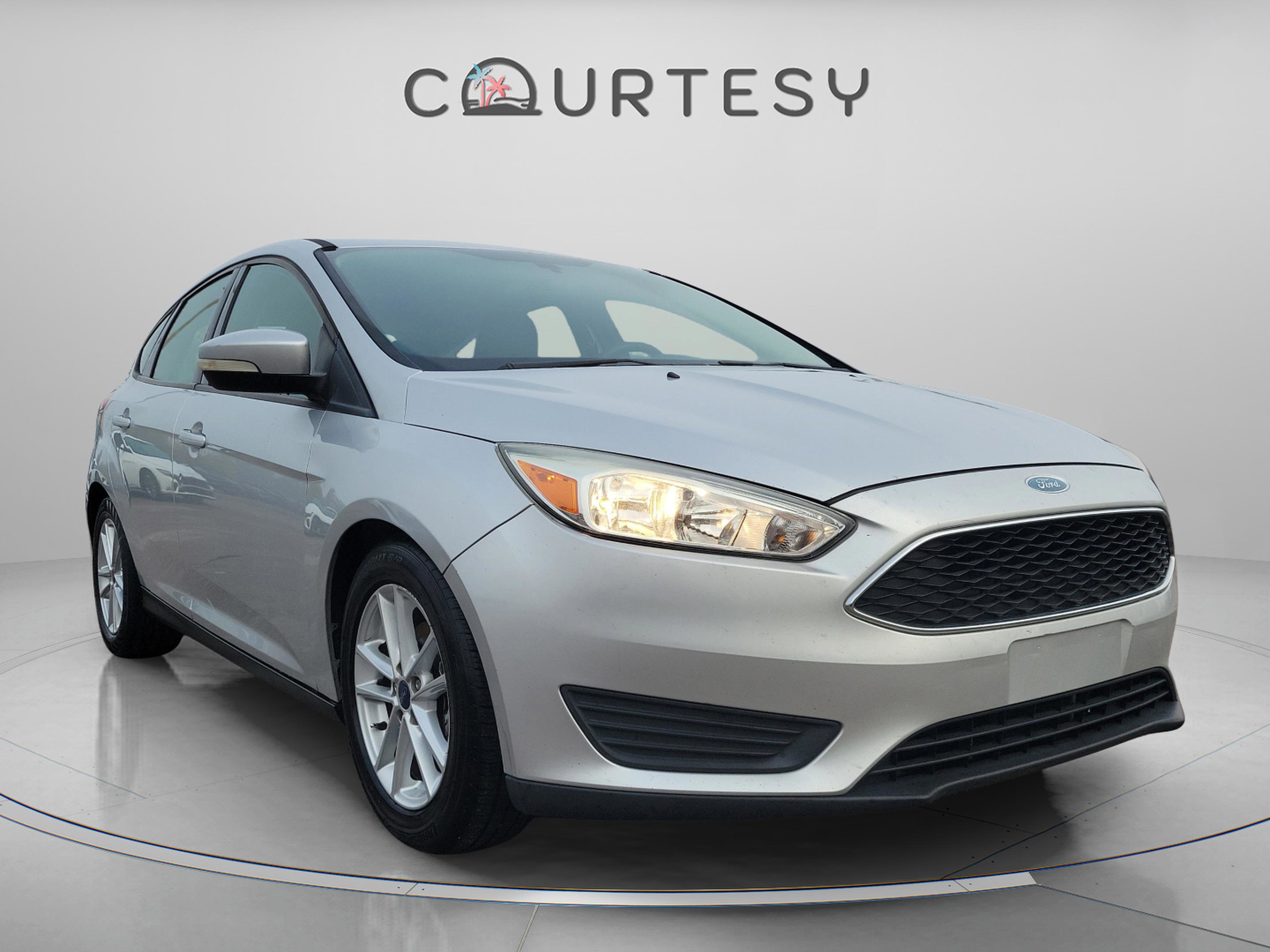 Used 2016 Ford Focus SE image 4