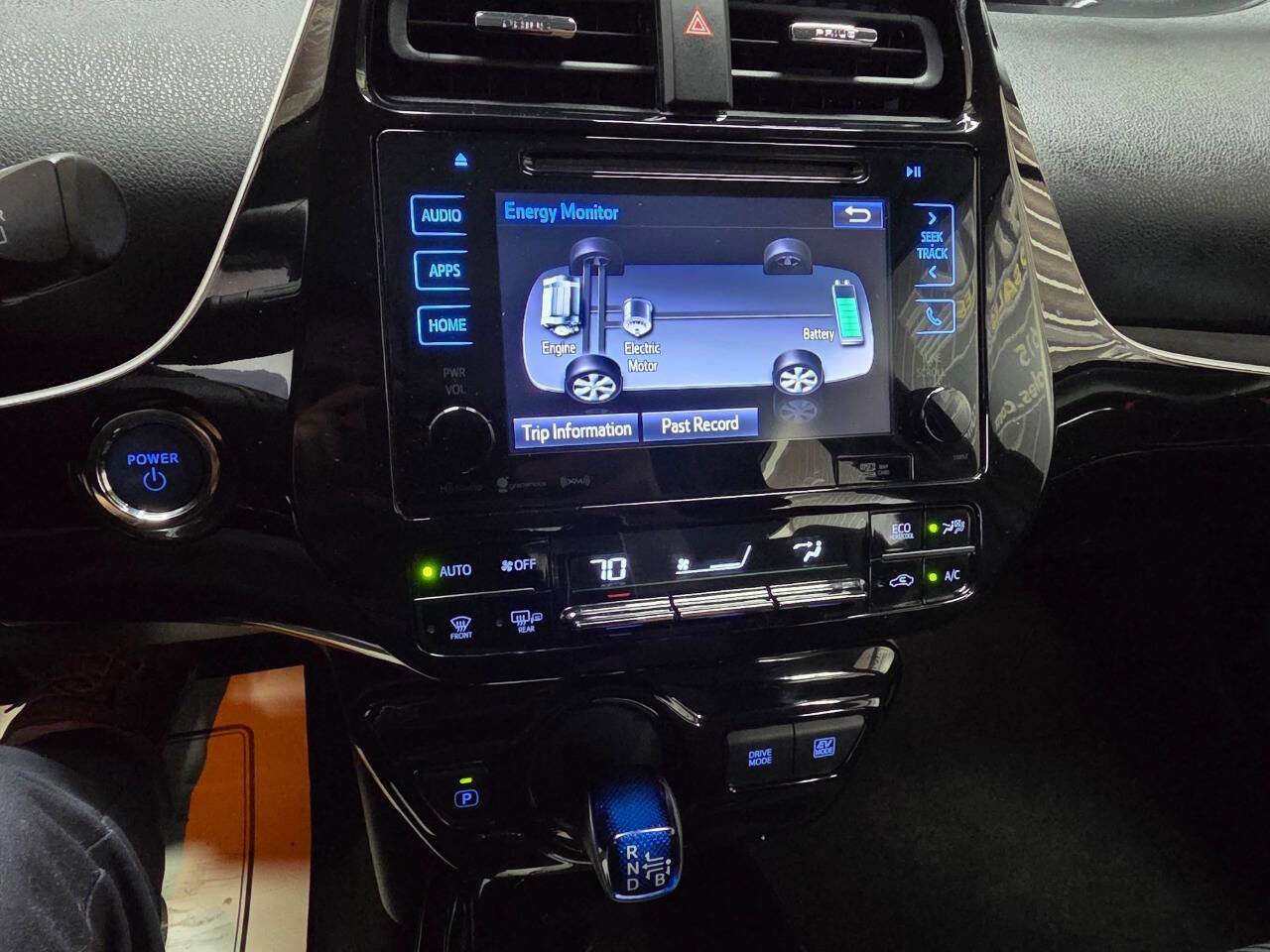 Used 2017 Toyota Prius Three FWD image 24