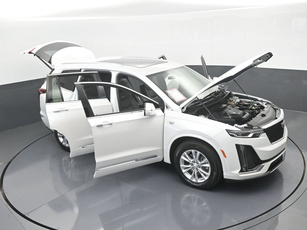 Used 2024 Cadillac XT6 Luxury image 79