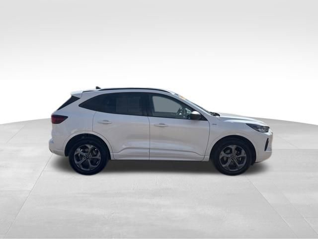 Used 2023 Ford Escape ST-Line w/ Tech Pack #1 image 6