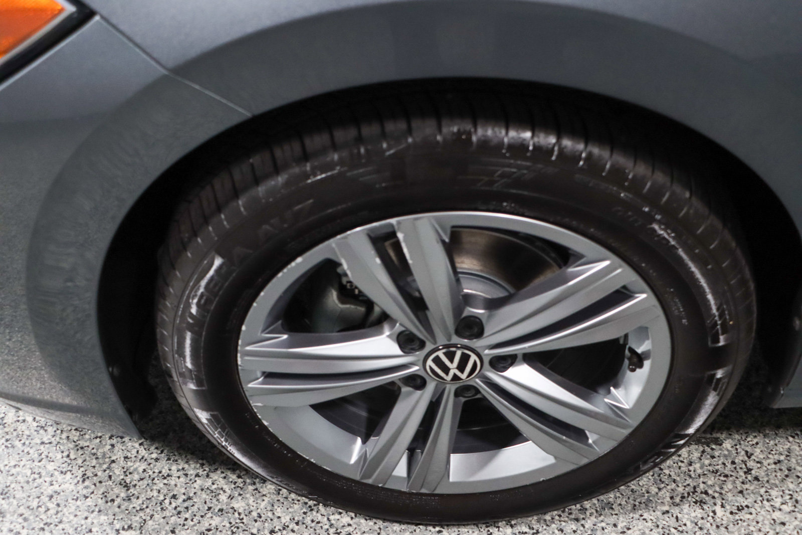 Used 2024 Volkswagen Jetta SE image 11