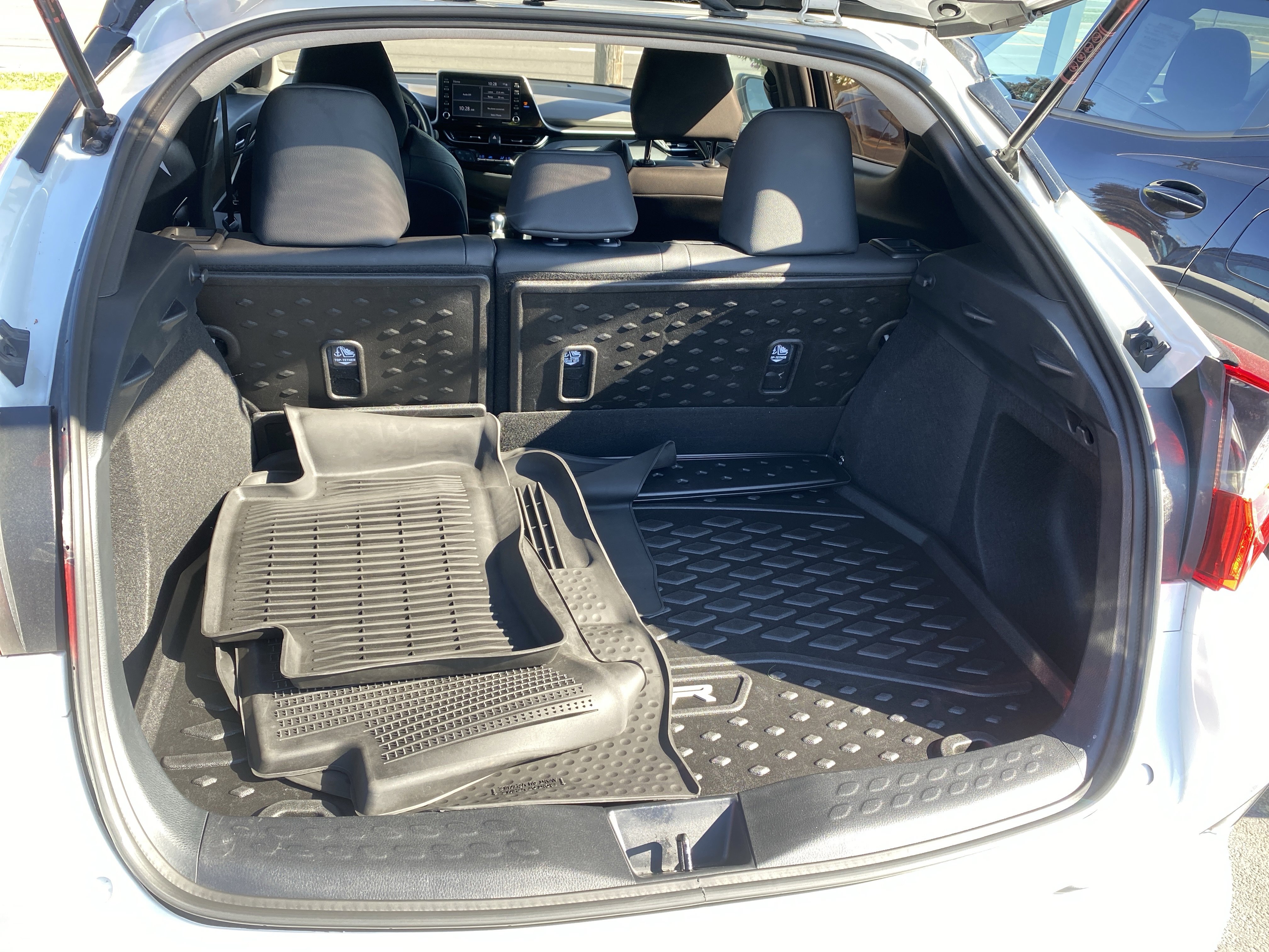 Used 2022 Toyota C-HR Limited image 20