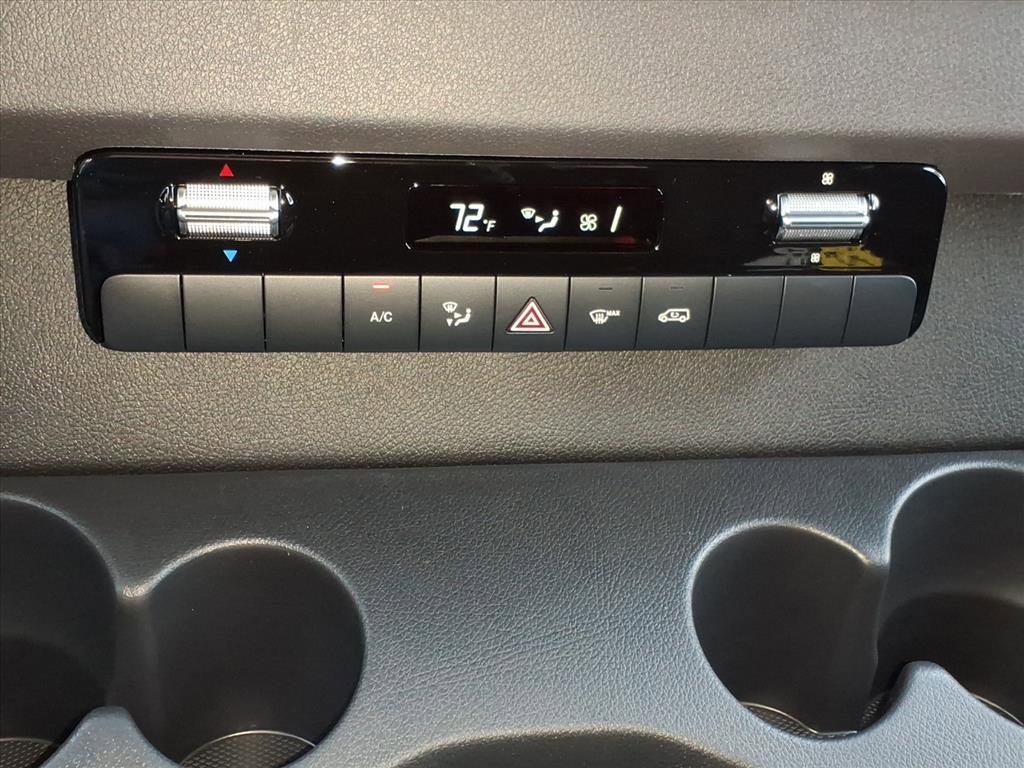 New 2025 Mercedes-Benz Sprinter 2500 image 17