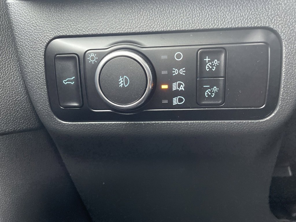 Used 2023 Ford Escape Platinum image 31