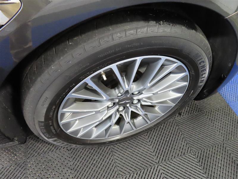 Used 2023 Genesis G80 2.5T image 9