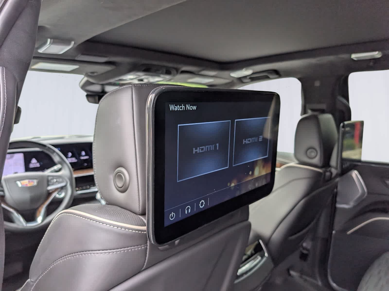 Used 2024 Cadillac Escalade Sport Platinum w/ LPO, ONYX Package AWD/4WD image 24