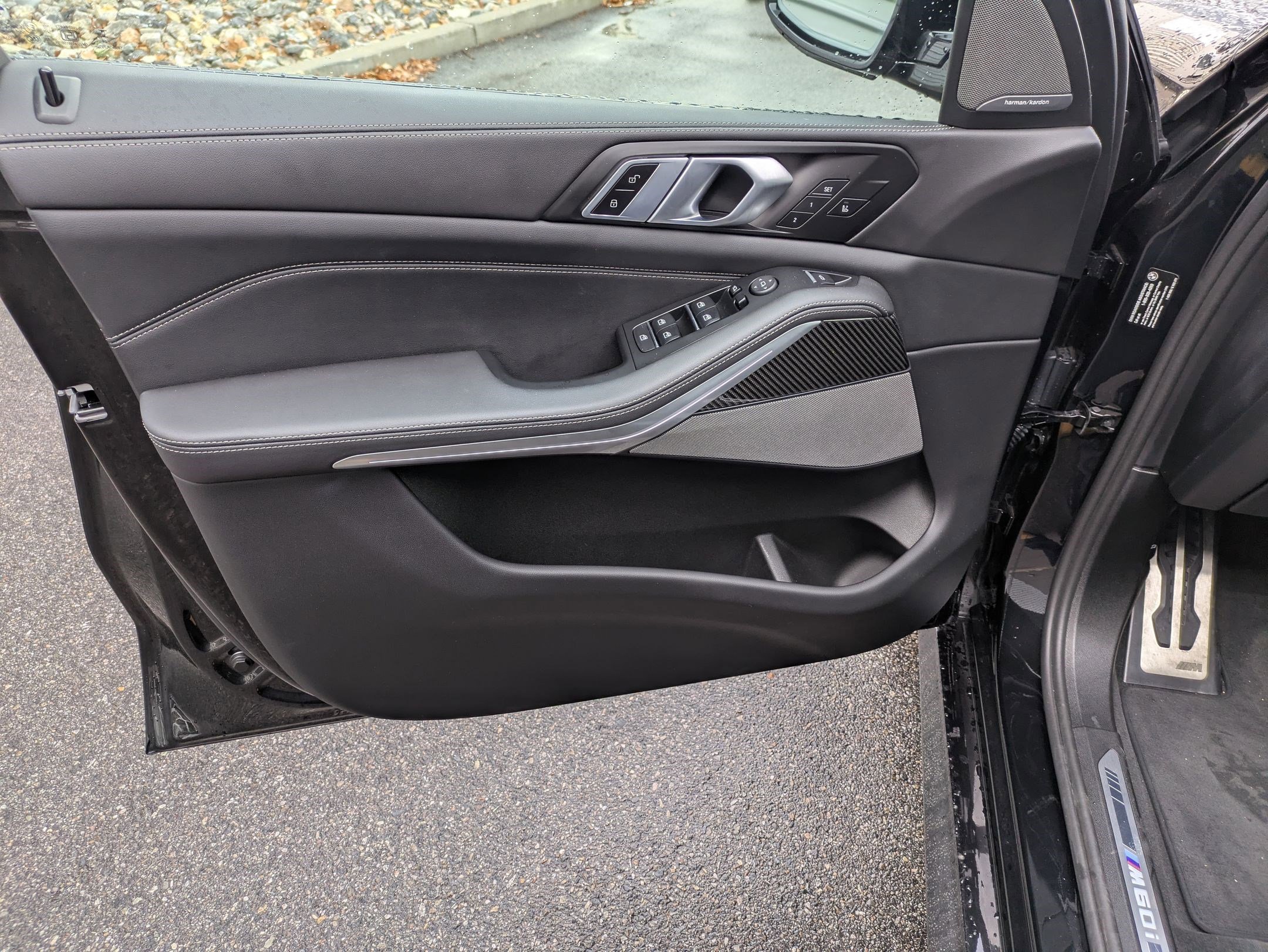 Used 2025 BMW X5 M60i image 12