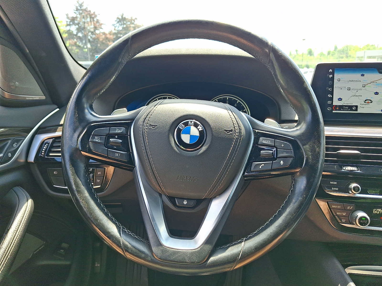 Used 2018 BMW 540i xDrive AWD/4WD image 20