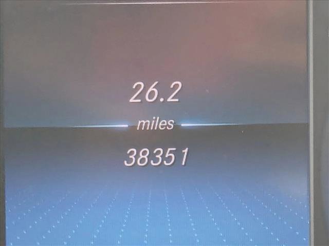 Used 2022 Mercedes-Benz GLC 300 image 11