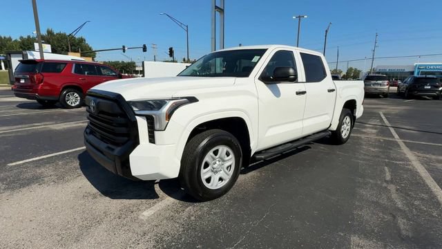 Used 2023 Toyota Tundra SR AWD/4WD image 4