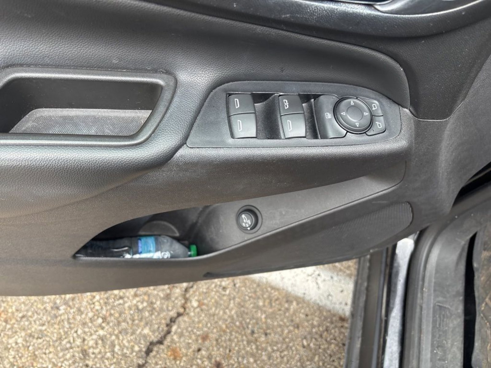 Used 2019 Chevrolet Equinox LT image 10